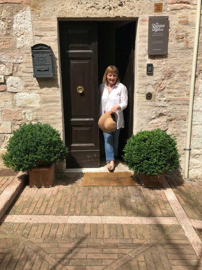 B&B La Zuppa Inglese Assisi Exterior foto